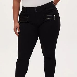 🖤Torrid🖤 zipper jegging/ jeans